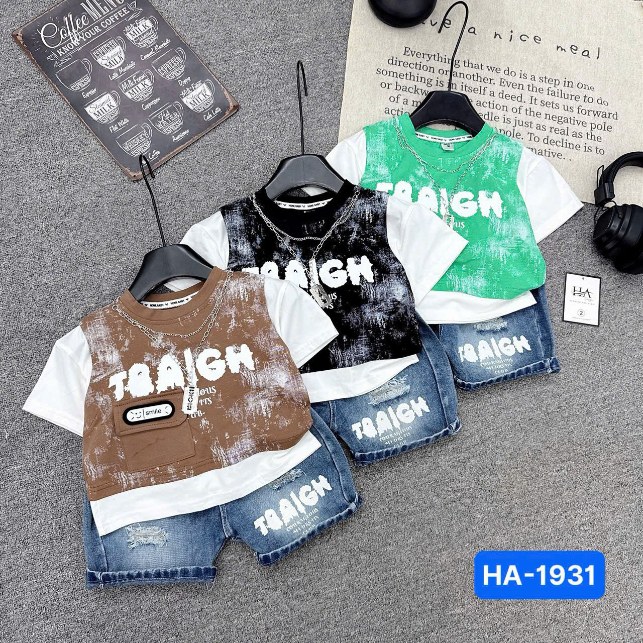 T555-Set áo nâu loang xích q jean rách (09.26kg)