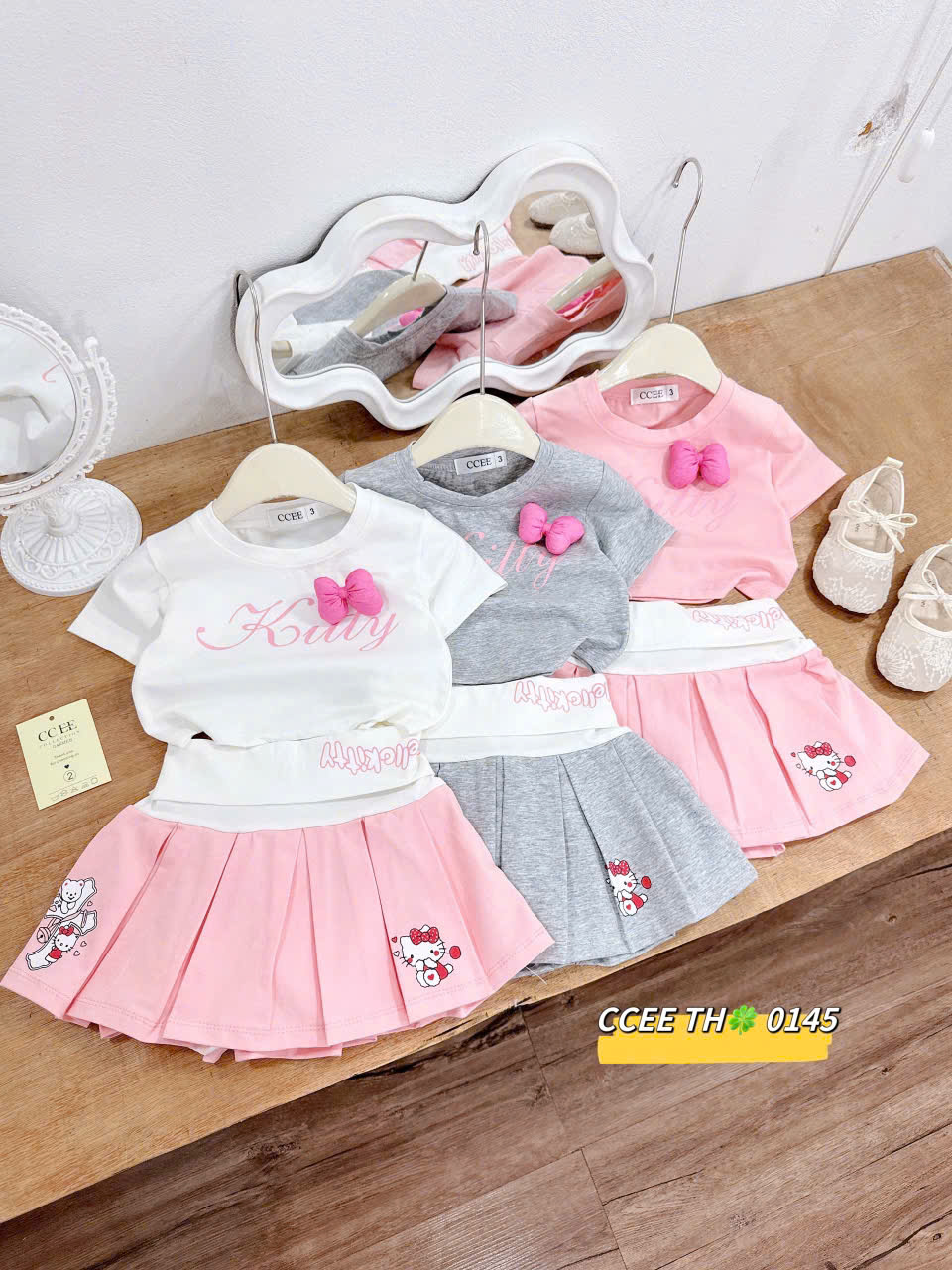 G724-Set Kitty thun crop váy ngắn (08.30kg)