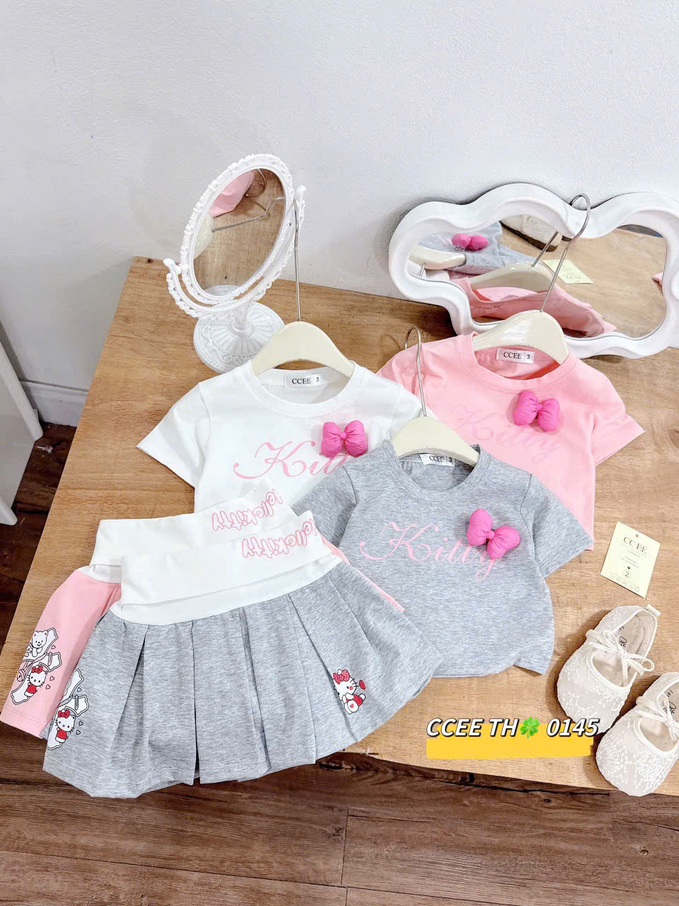 G724-Set Kitty thun crop váy ngắn (08.30kg)
