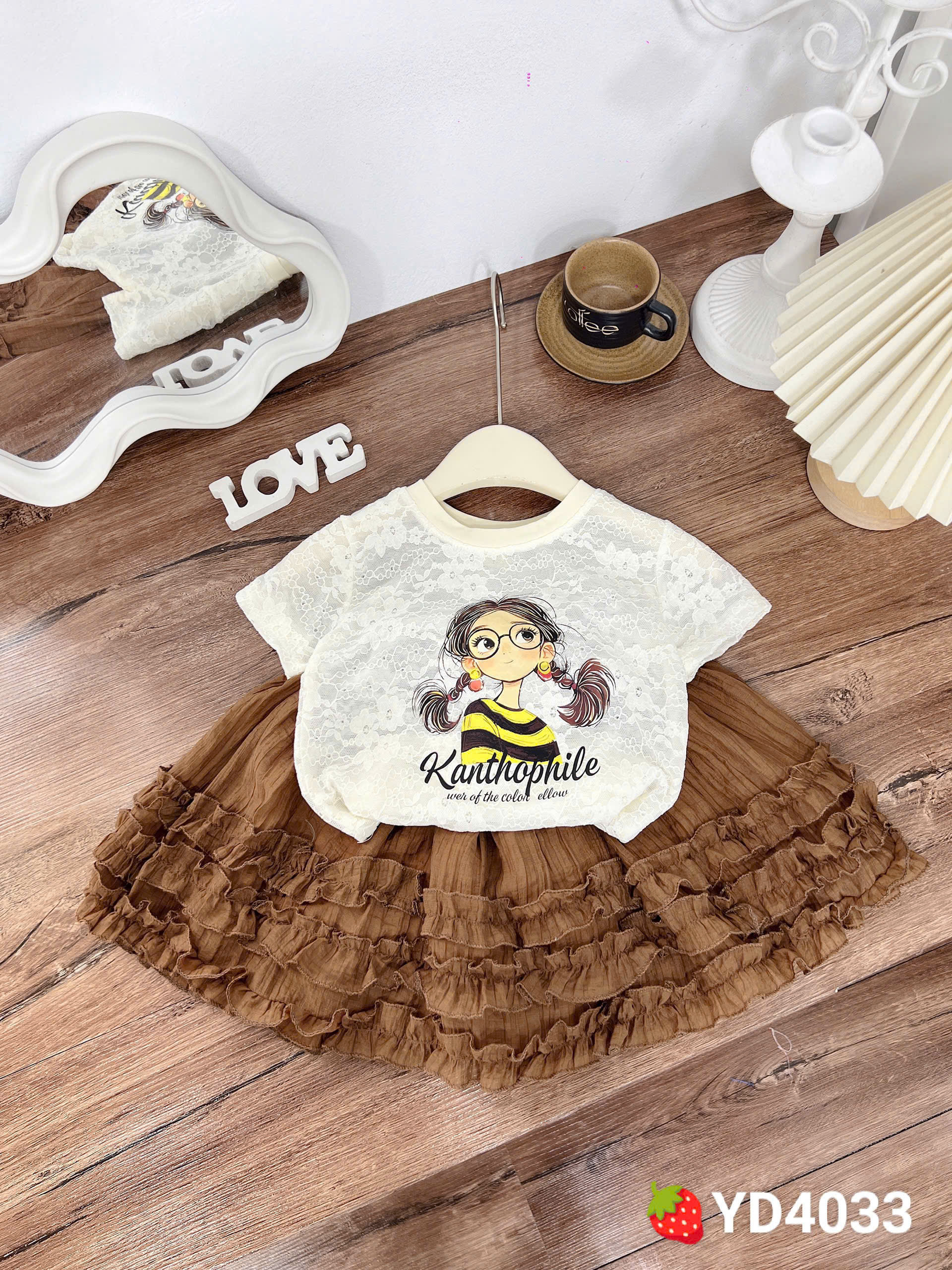 G733-Set áo ren bé cv nâu đũi (10.30kg)