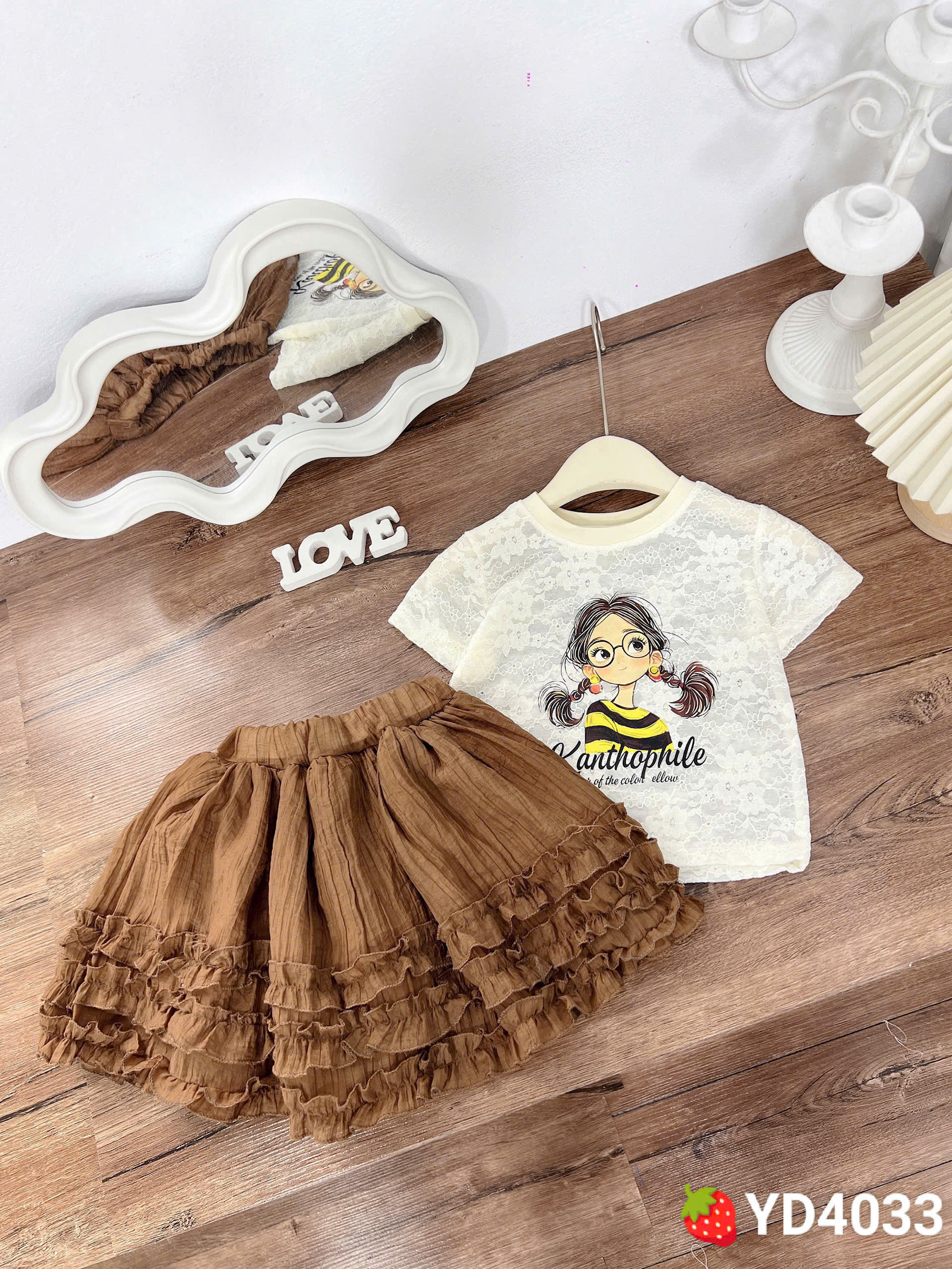 G733-Set áo ren bé cv nâu đũi (10.30kg)