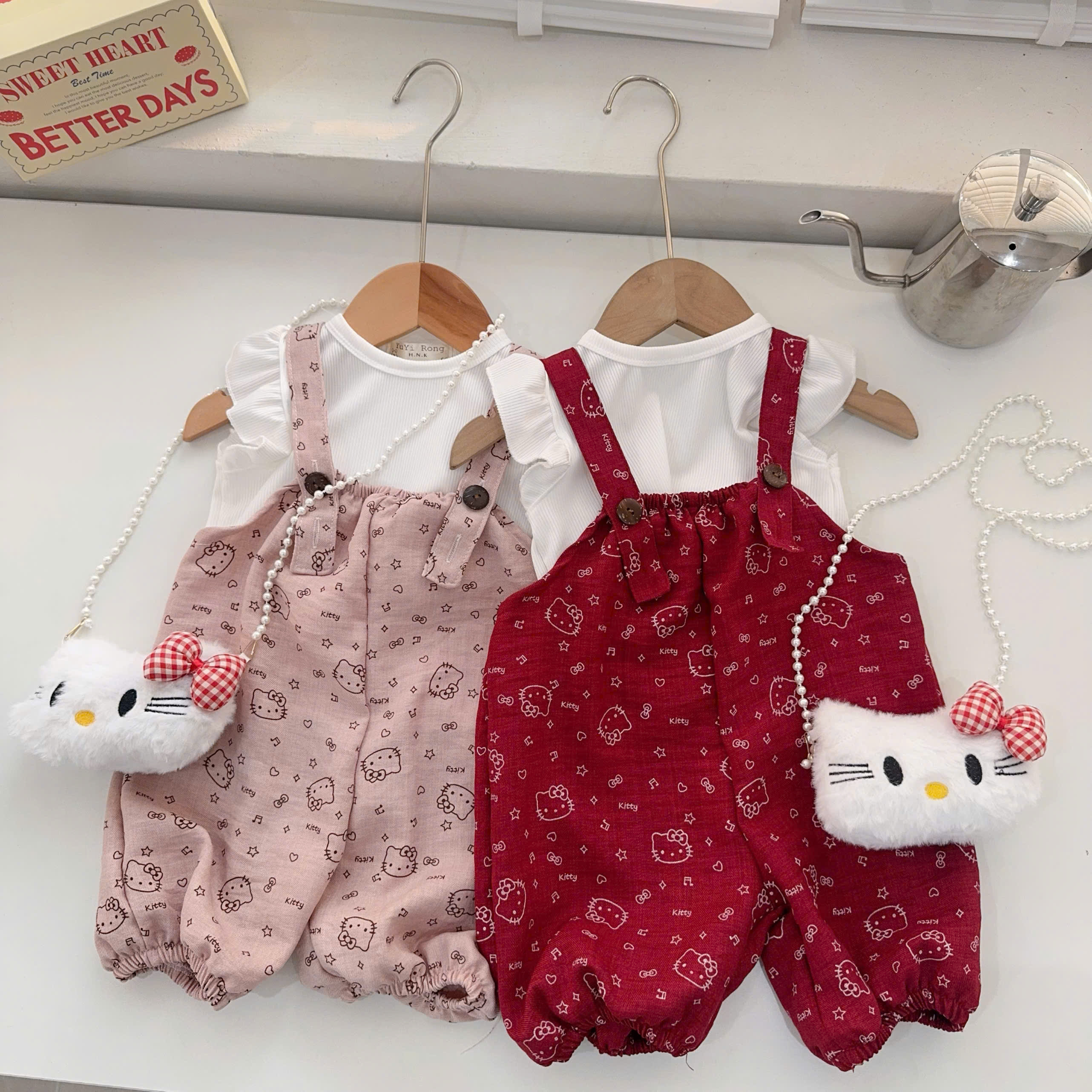 BD155-Set áo balo jum quần Kitty đỏ (06.16kg)