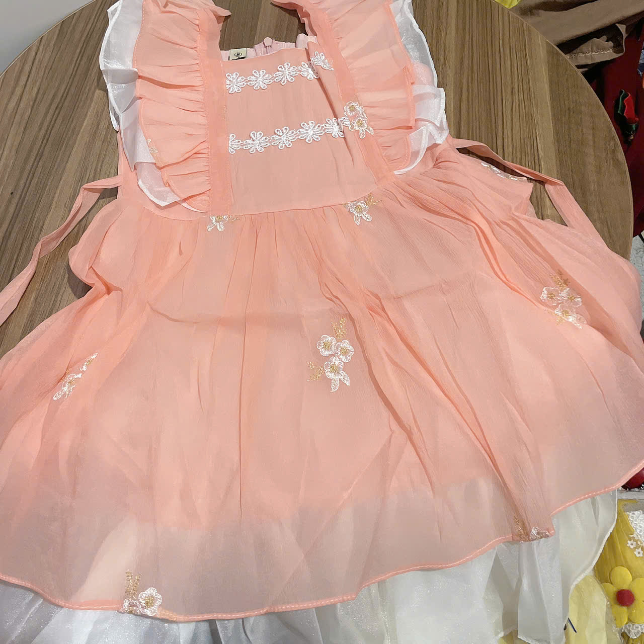 V357-Váy voan cánh tiên hoa thêu (10.32kg)