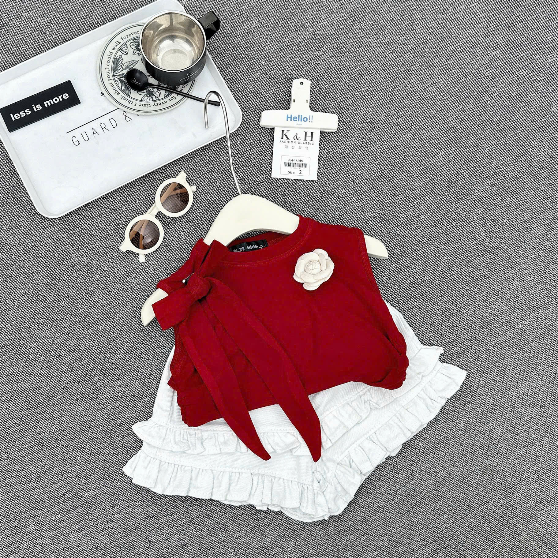 G755-Set áo zip nơ đỏ quần jean trắng (06.28kg)