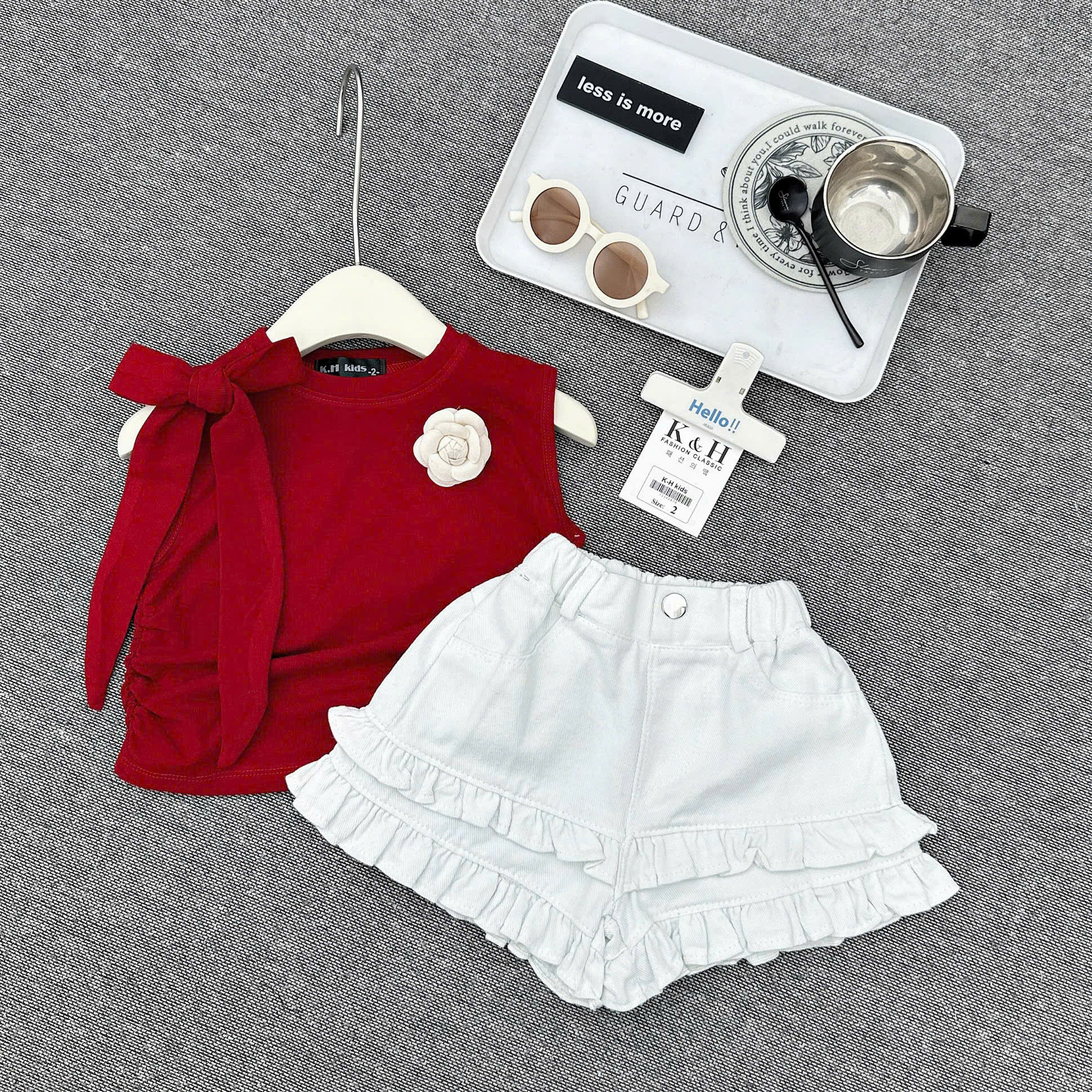 G755-Set áo zip nơ đỏ quần jean trắng (06.28kg)