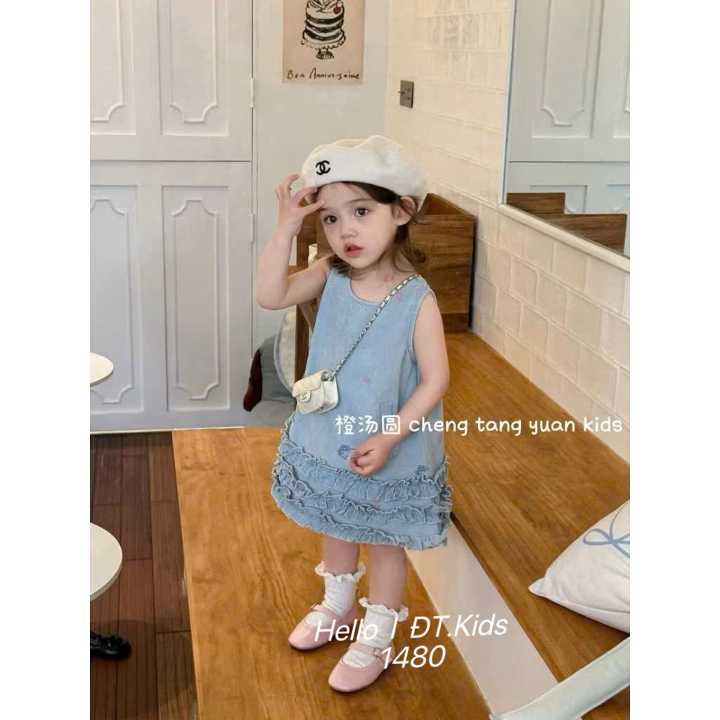 V376-Váy Kitty SN bò giấy chữ A (08.20kg)