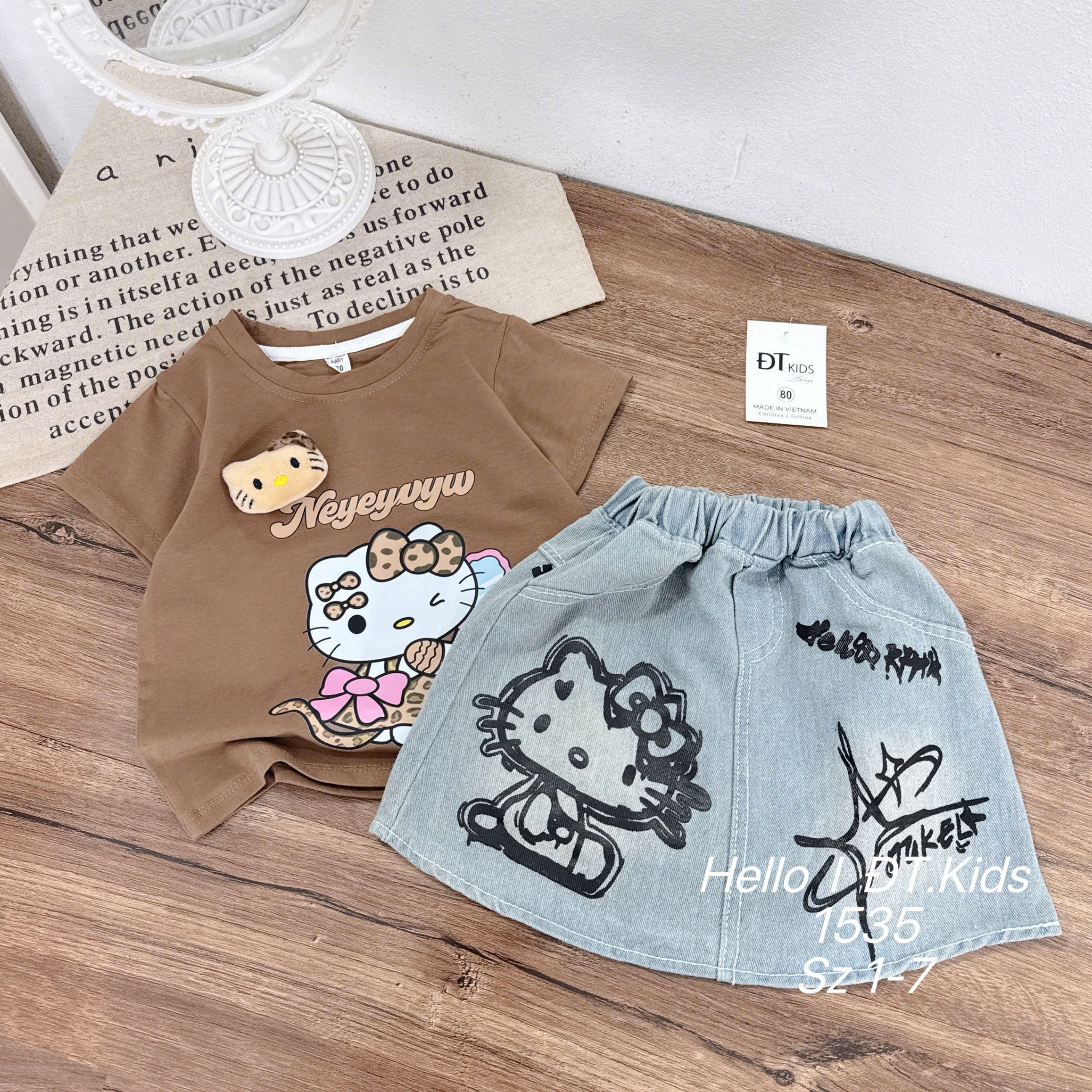 G791-Set bò Kitty cv q jean (08.18kg)