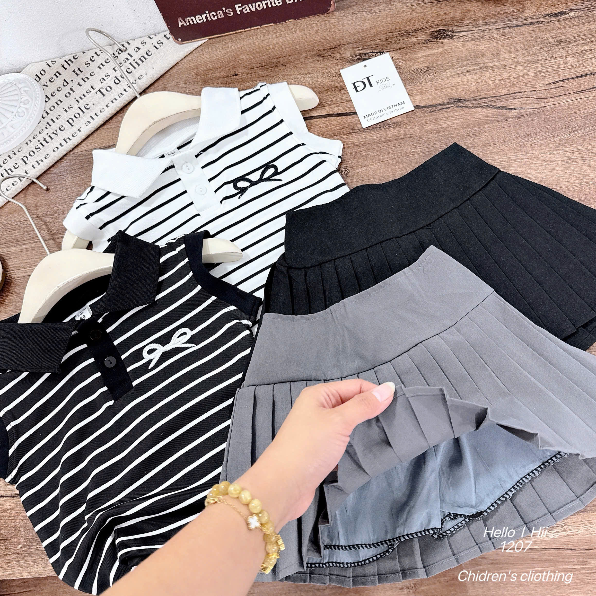 G792-Set áo kẻ SN nơ cv xếp ly (06.18kg)