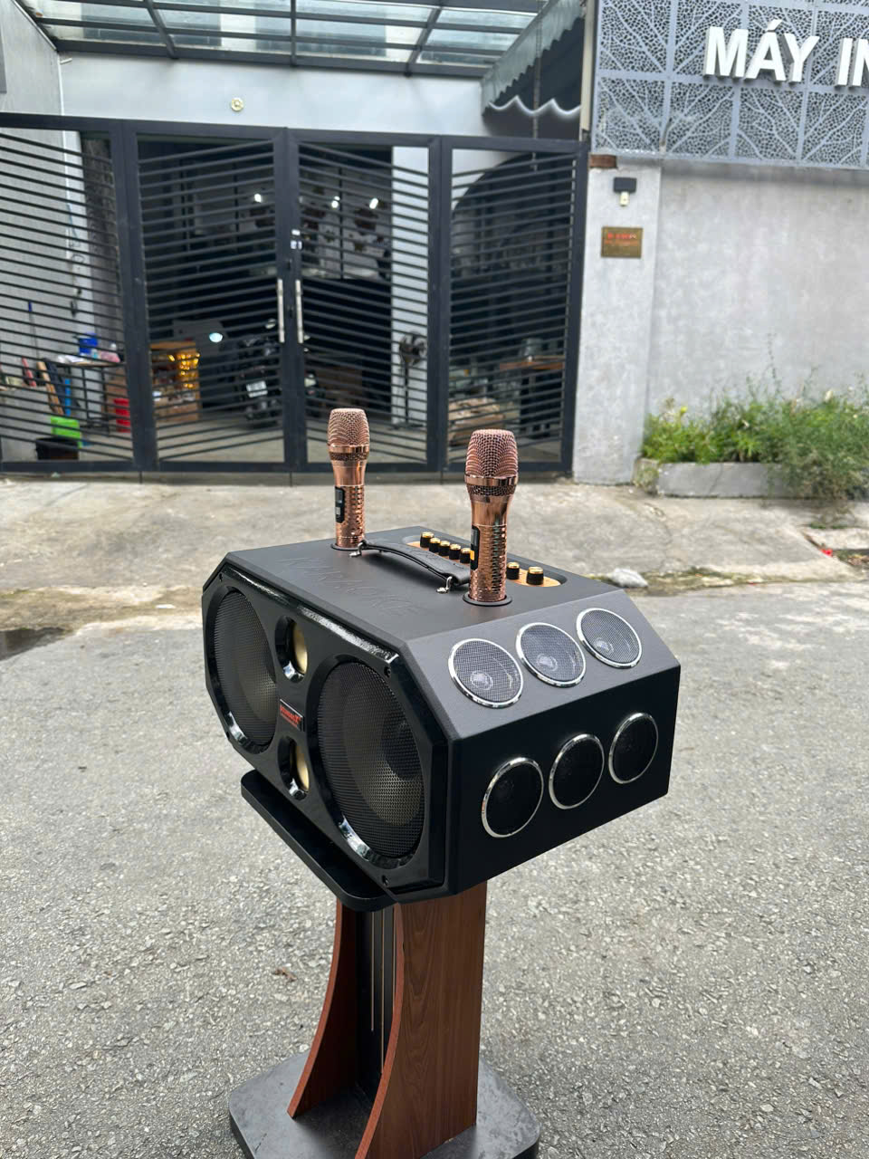 Loa Karaoke Xách Tay Soundbox 16 Đường Tiếng - Công Suất Khủng, Hát Như Dàn Karaoke