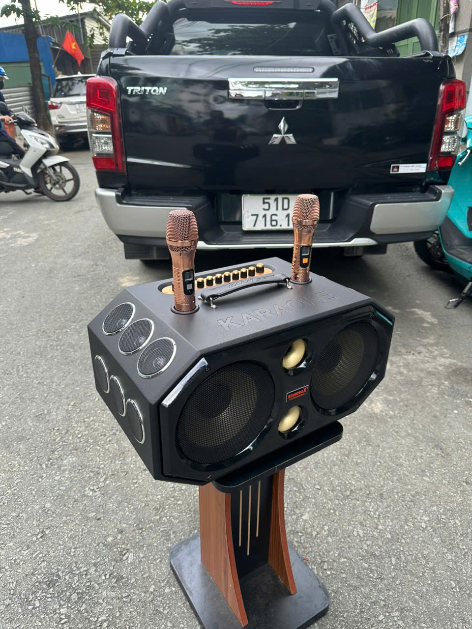 Loa Karaoke Xách Tay Soundbox 16 Đường Tiếng - Công Suất Khủng, Hát Như Dàn Karaoke