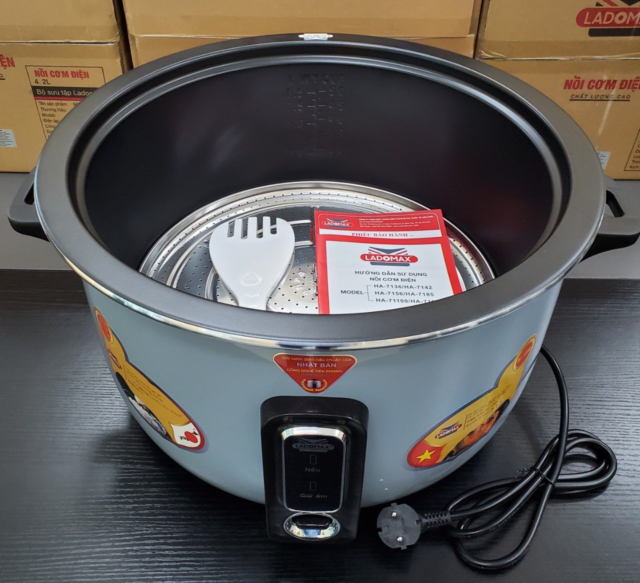 NỒI CƠM ĐIỆN CÔNG NGHIỆP 8.5 LÍT LADOMAX HA-7185