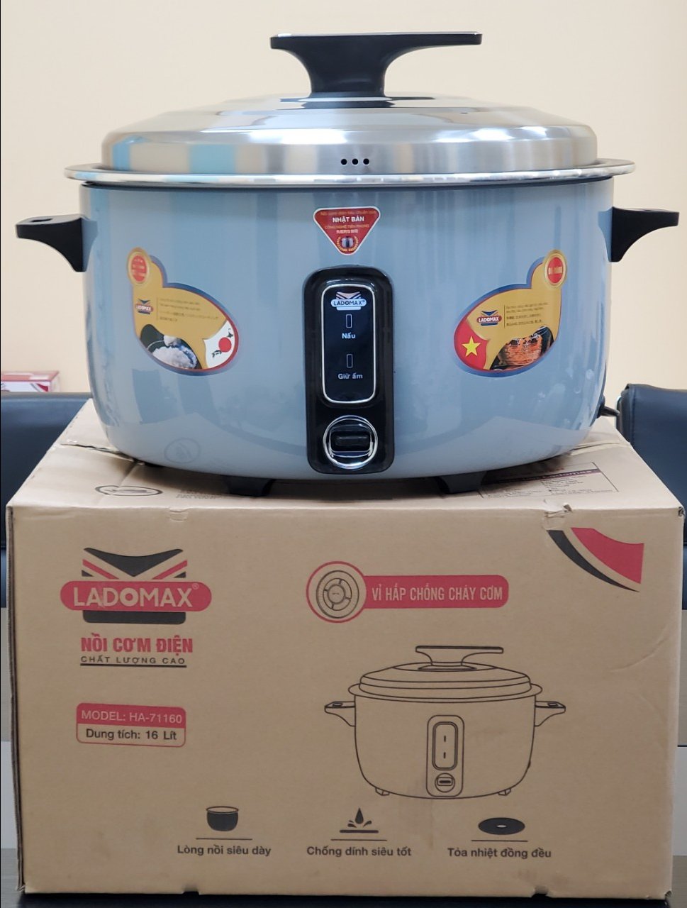 NỒI CƠM ĐIỆN CÔNG NGHIỆP 16 LÍT LADOMAX HA-71160