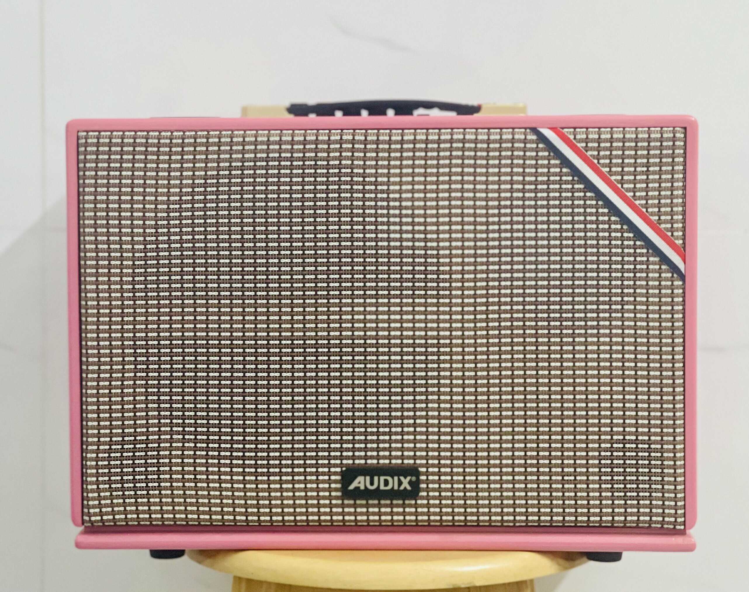 Loa Kéo Xách Tay Di Động Audix B20