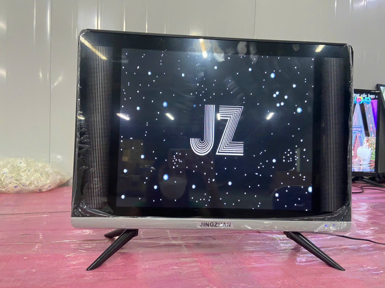 Tivi LED Jingzhan 19 inch full HD JZ-19D9 Tivi Giá Rẻ