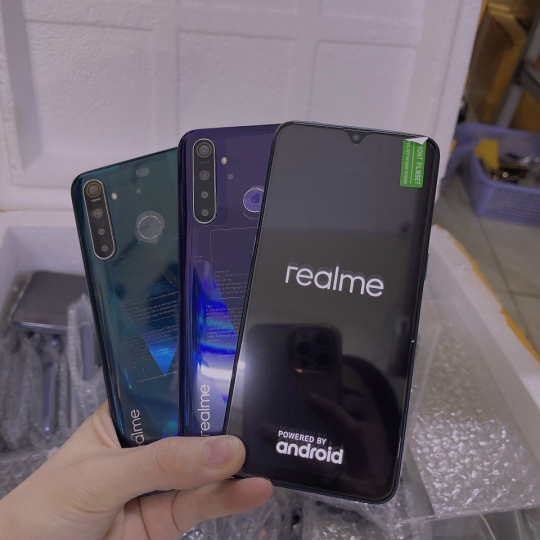 REALME 5 PRO (8/256GB) RAM THỰC (8/128GB) KHÔNG PHỤ KIỆN