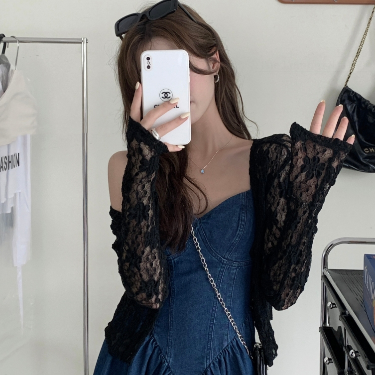 [A420] Áo khoác nữ mỏng nhẹ REN HÌNH HOA CROPTOP phối NÚT mềm mại ôm dáng xinh xắn - L2M (New)
