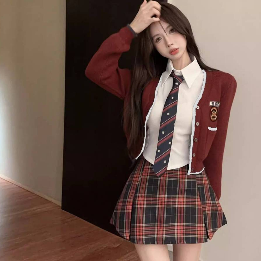 [A465] Áo len nữ Montoghi dệt kim LOGO KÈM CHỮ phối VIỀN VÀ TÚI cài nút tay dài sang trọng - L2M (New)