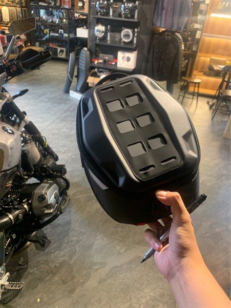 Túi Hít Bình Xăng SW-Motech Pro DayPack Magnet tank bag 6-9L. CBC MOTO GEAR