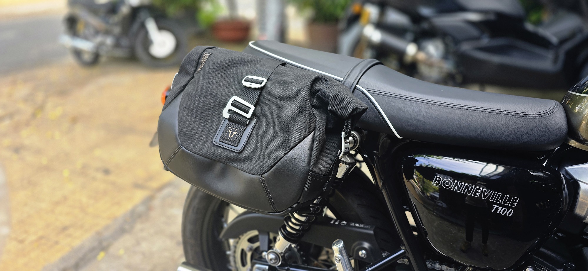 Túi hông SW-Motech Legend Gear 9.8l - Phải