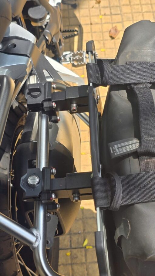 Khung thùng hông Loboo BMW R1300GSA