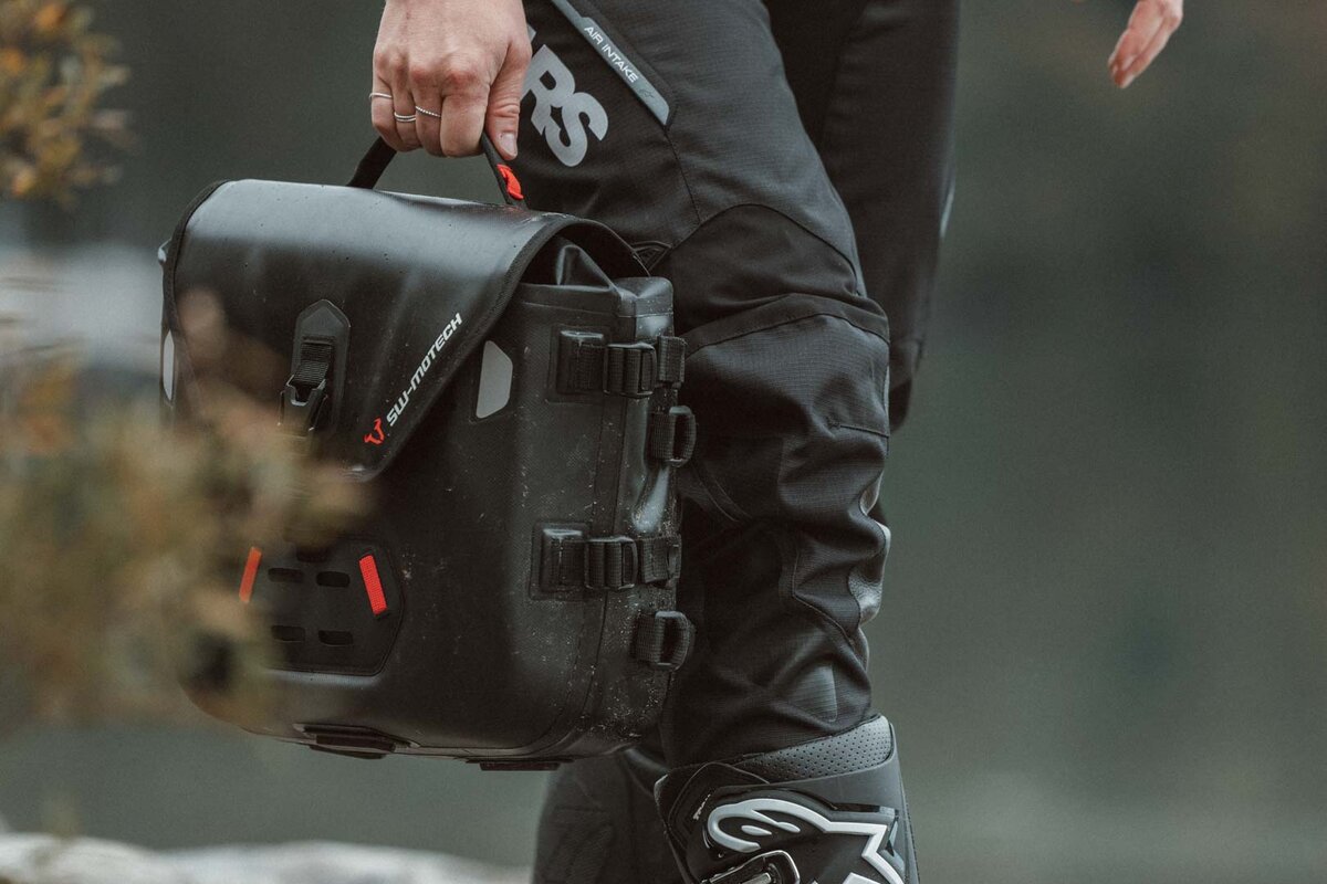 [Hàng lướt] Túi hông SW Motech Sysbag WP - size S 16l - Phải