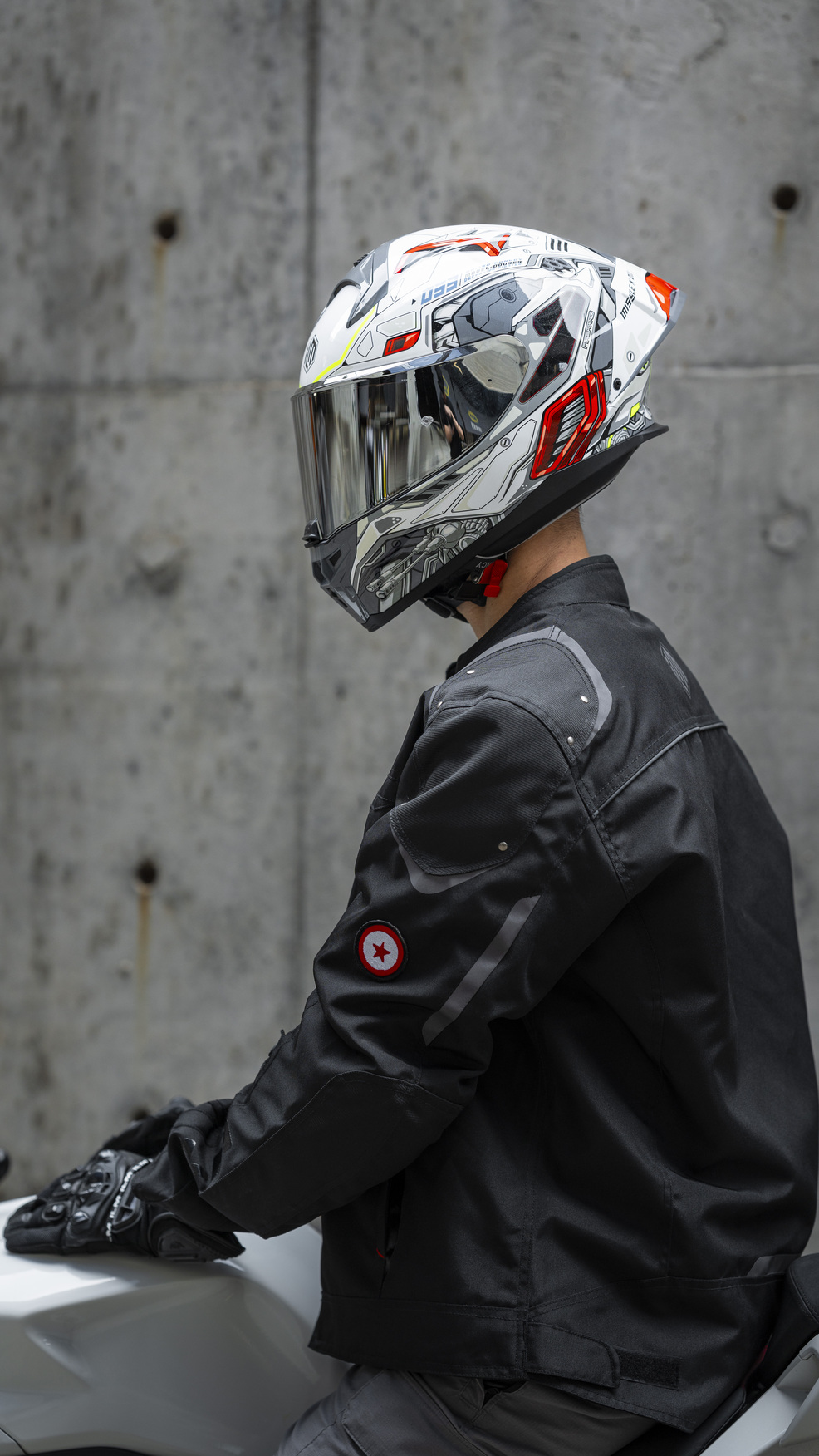 Nón Bảo Hiểm ILM MF510 - TRẮNG ĐỎ