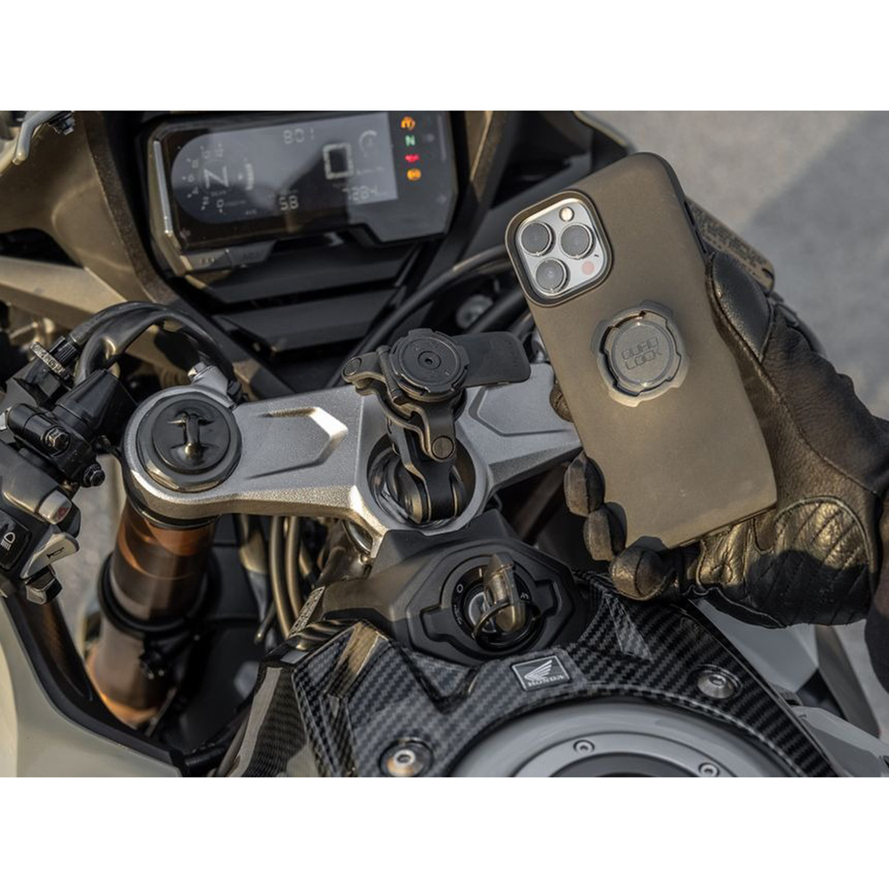 Quadlock Case iPhone 15