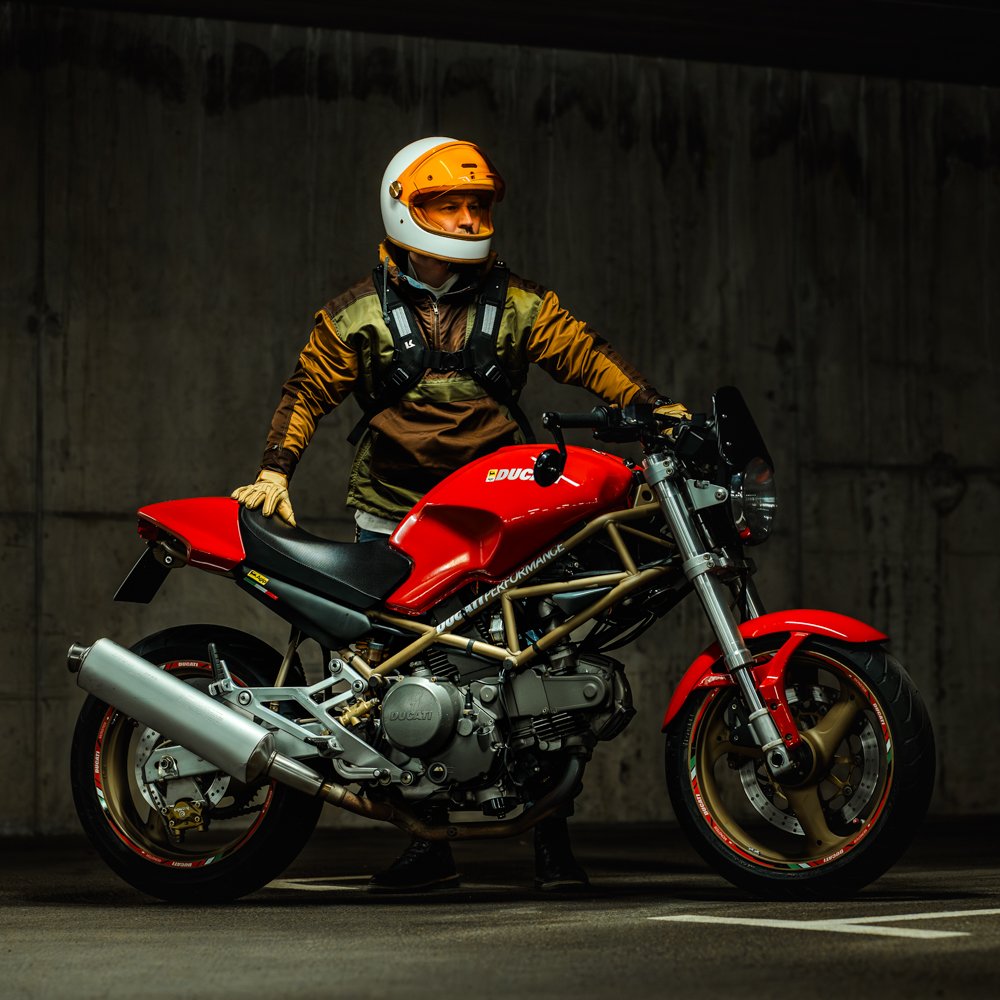Balo Kriega R20