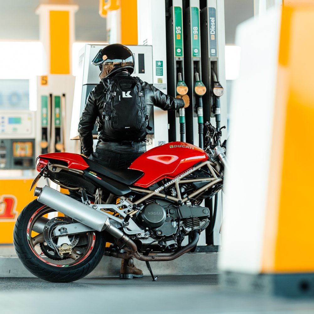 Balo Kriega R20