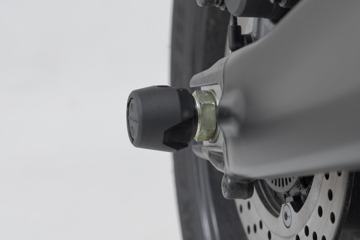 SW MOTECH - CHỐNG ĐỔ BÁNH SAU YAMAHA MT09/ XSR900