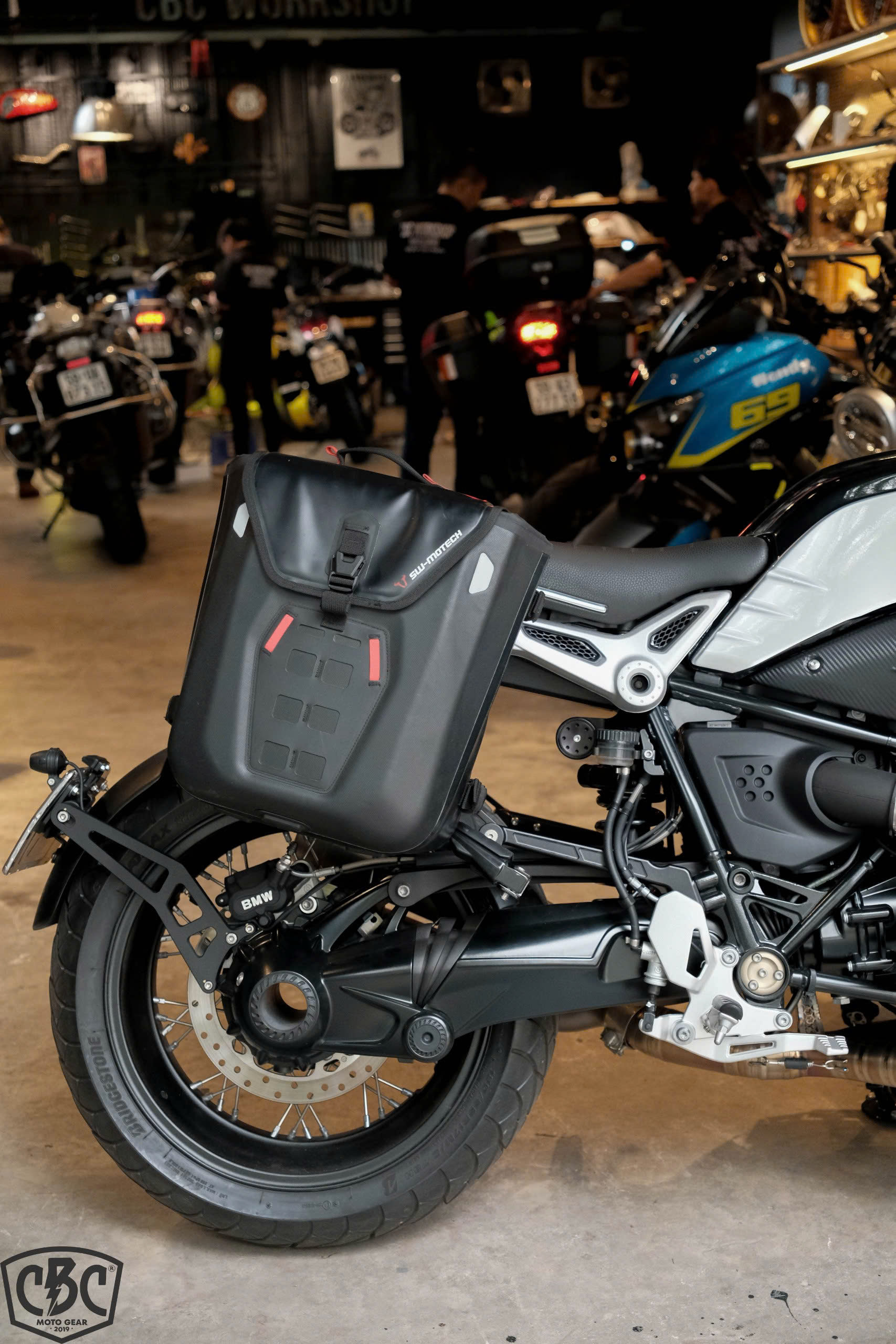 Khung Túi SW-Motech SLC Phải cho BMW R9T