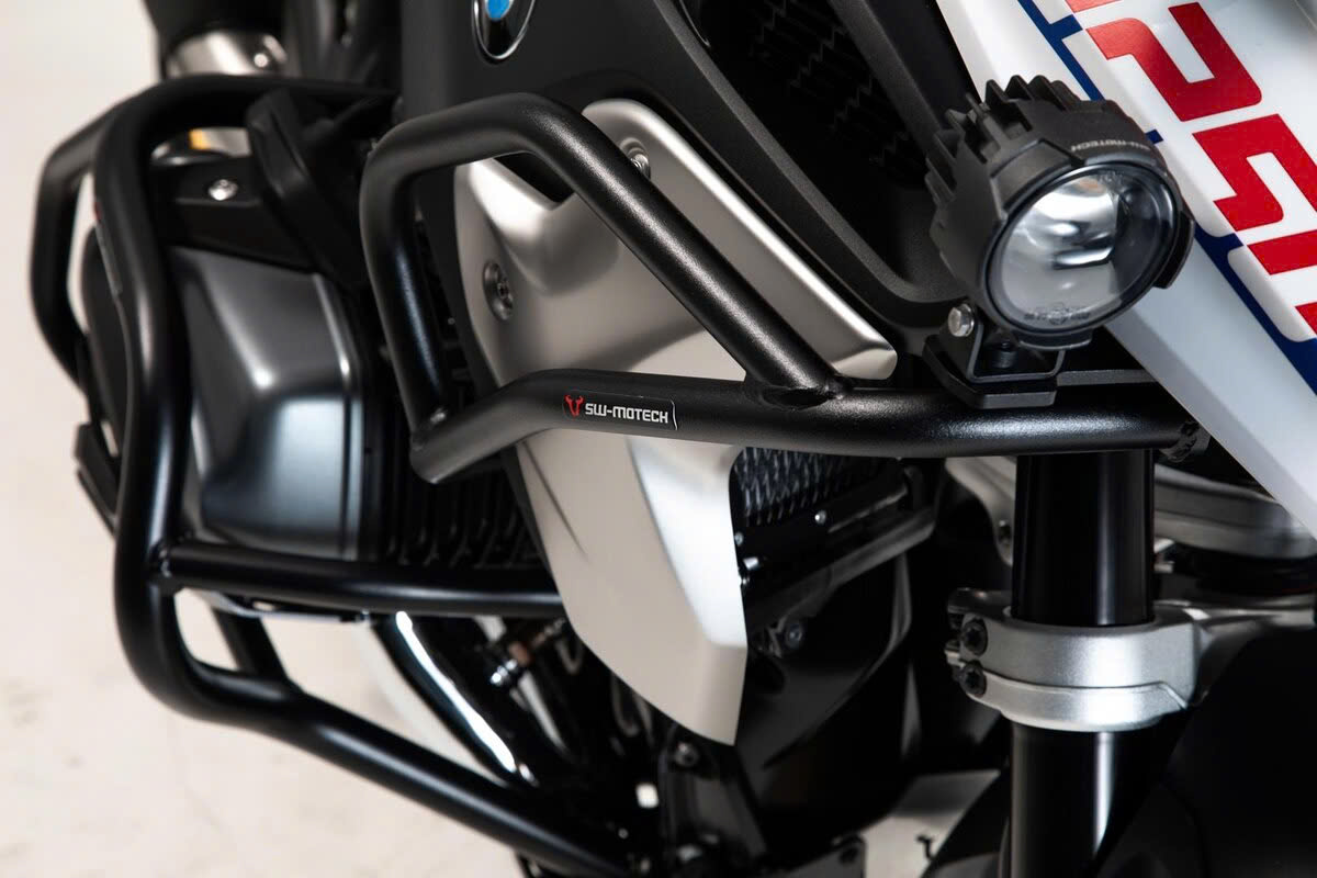 Khung chống đổ SW - Motech dưới của xe BMW R 1300 GS màu đen
