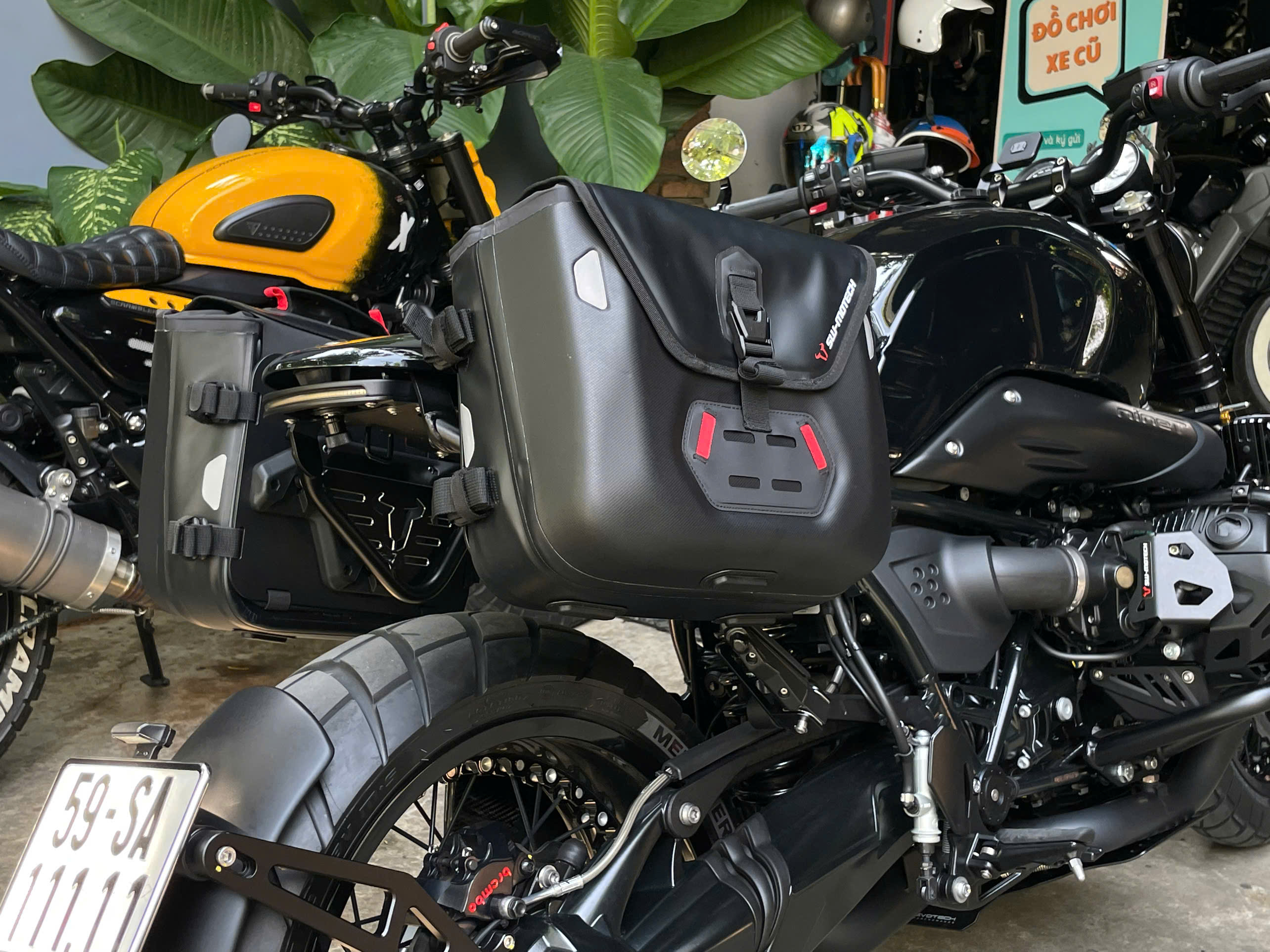 Khung Túi SW-Motech SLC Trái cho BMW R9T
