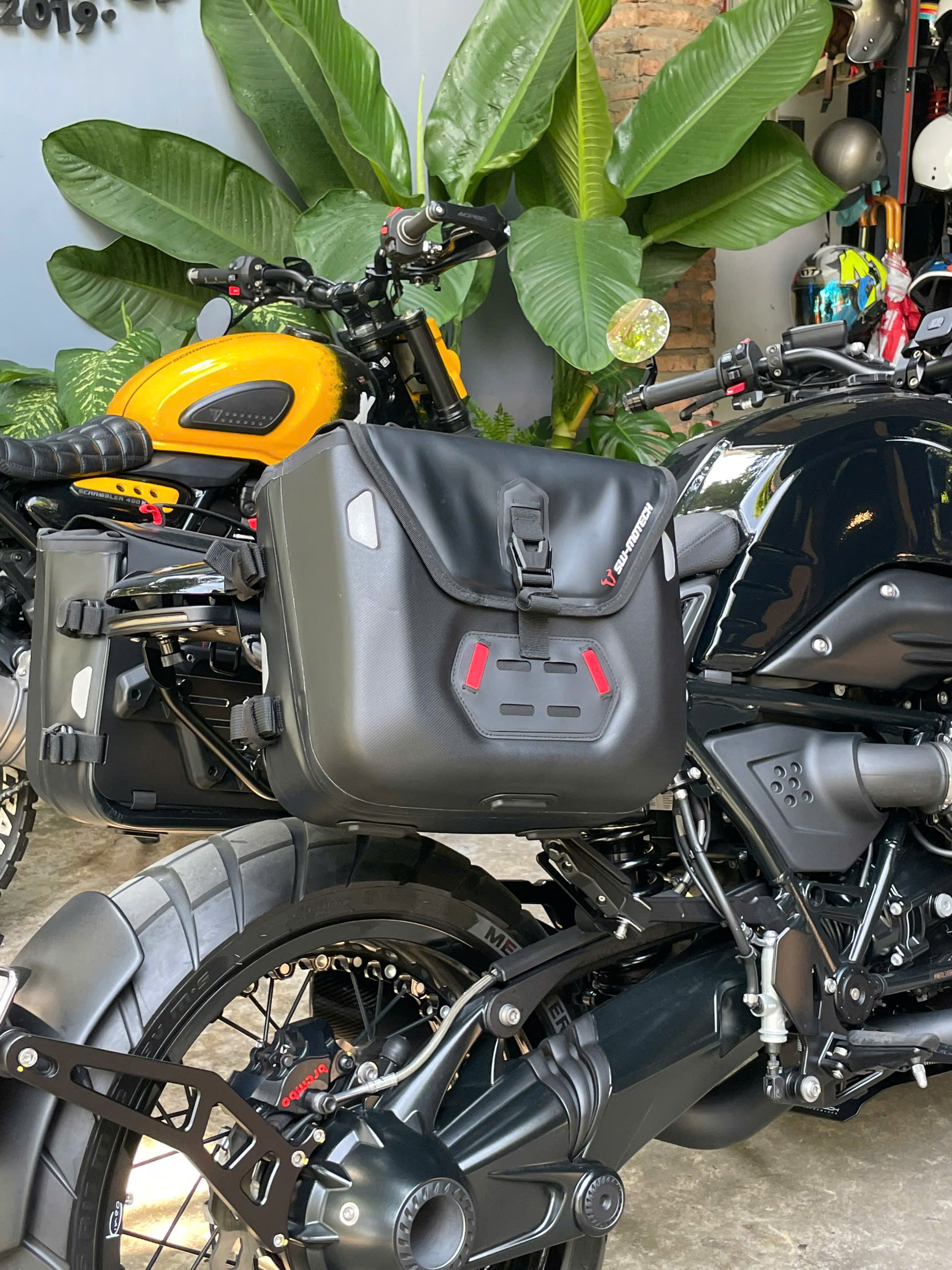 Khung Túi SW-Motech SLC Phải cho BMW R9T