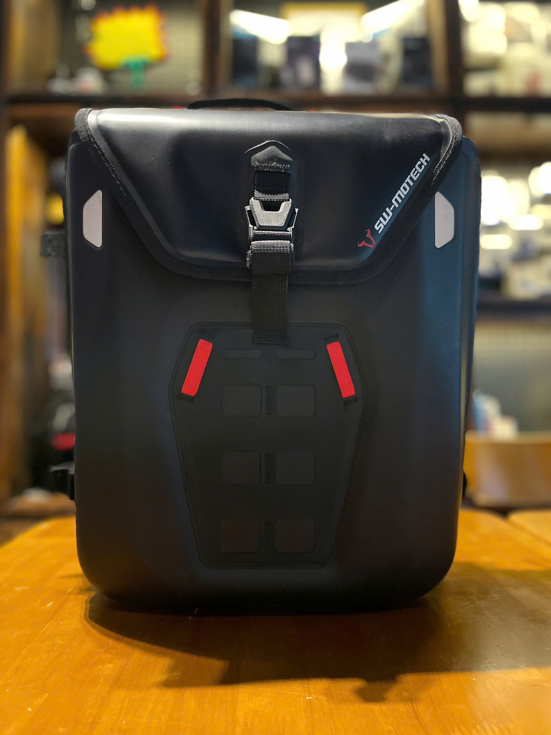 (Hàng lướt) Túi hông Sw-Motech Sysbag 23 phải 99%