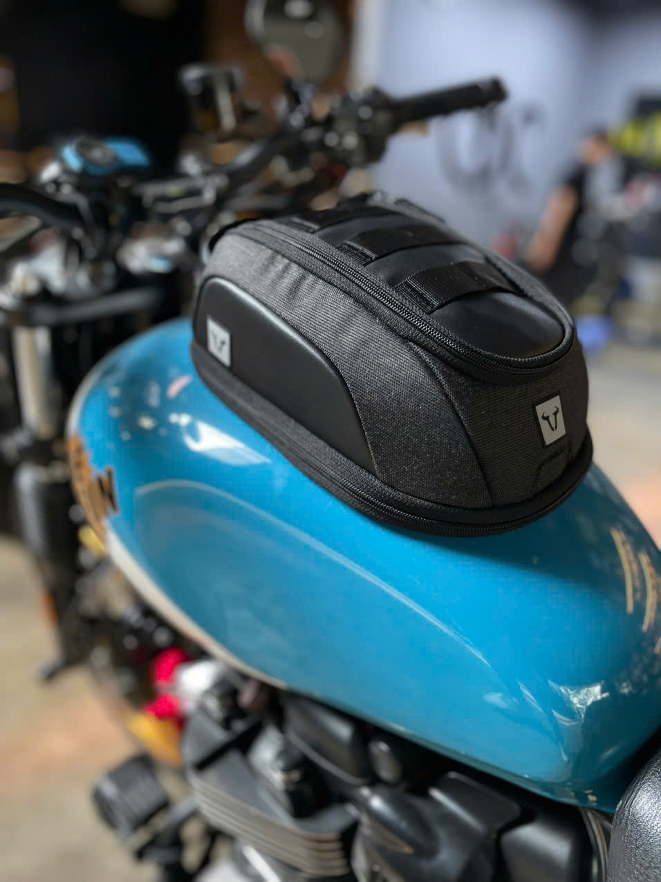 Túi hít bình xăng Sw-Motech Legend Gear Tank Bag LT3