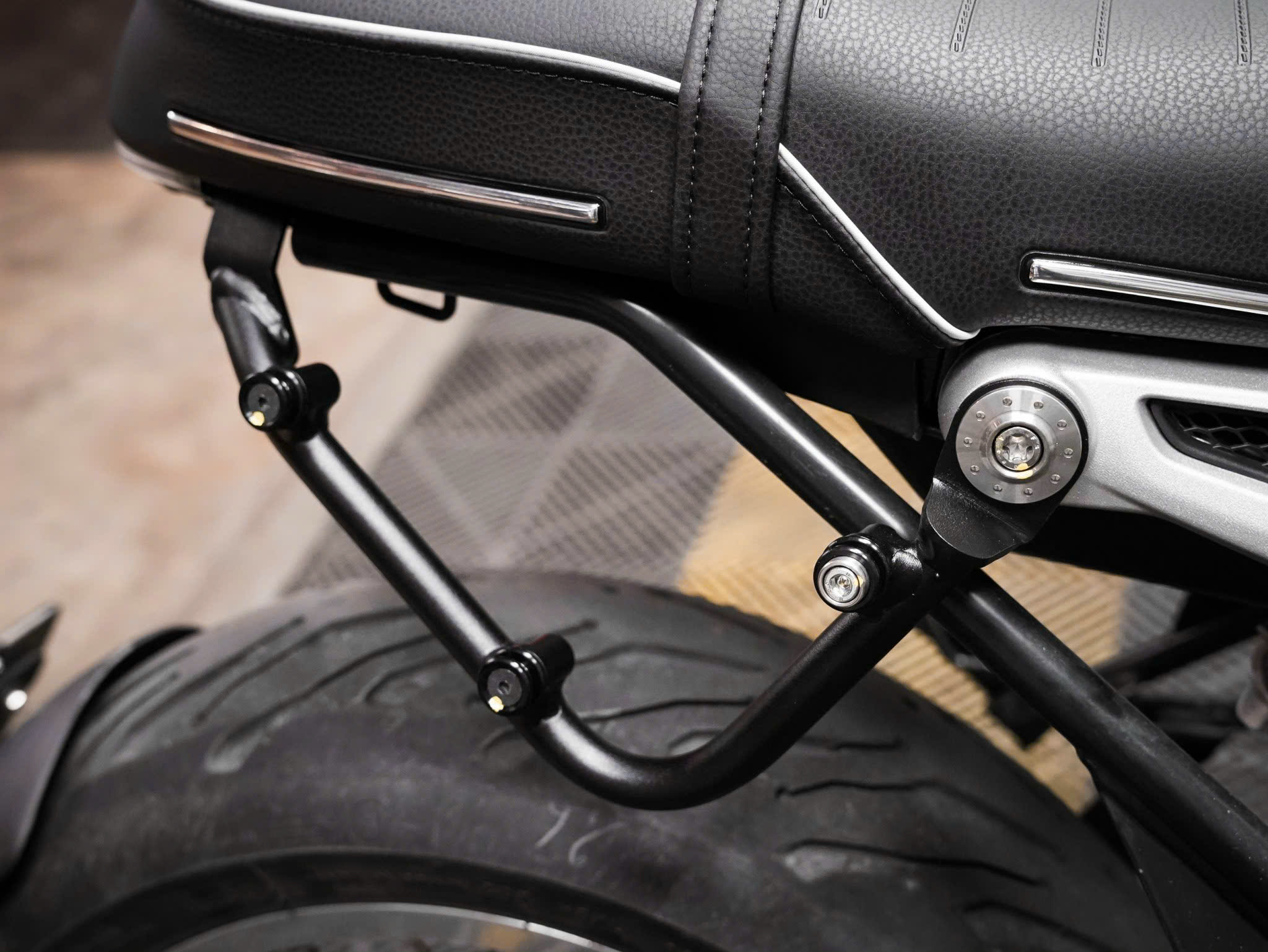 Khung Túi SW-Motech SLC Phải cho BMW R9T