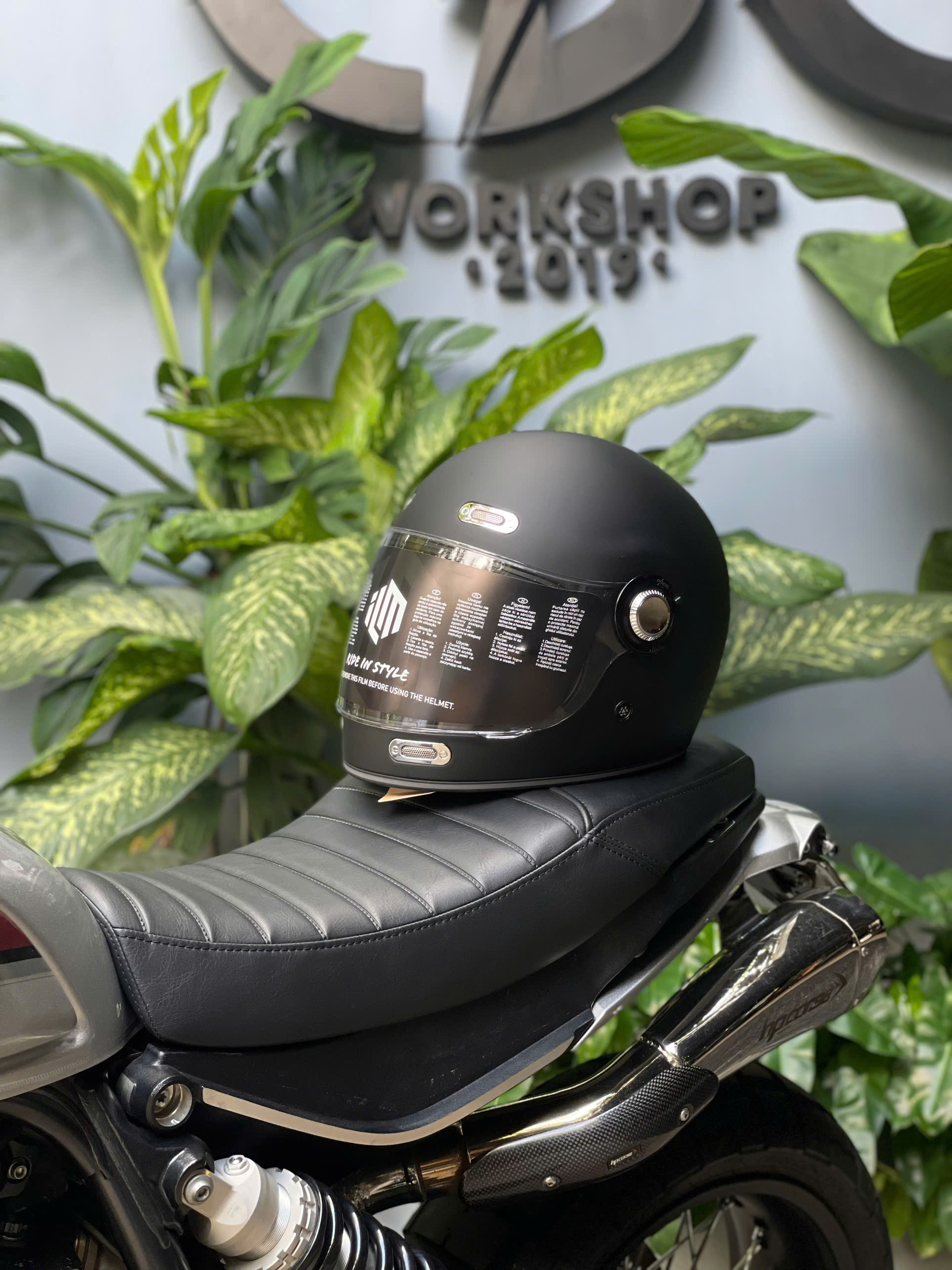 NÓN BẢO HIỂM ILM Z503 - ĐEN NHÁM