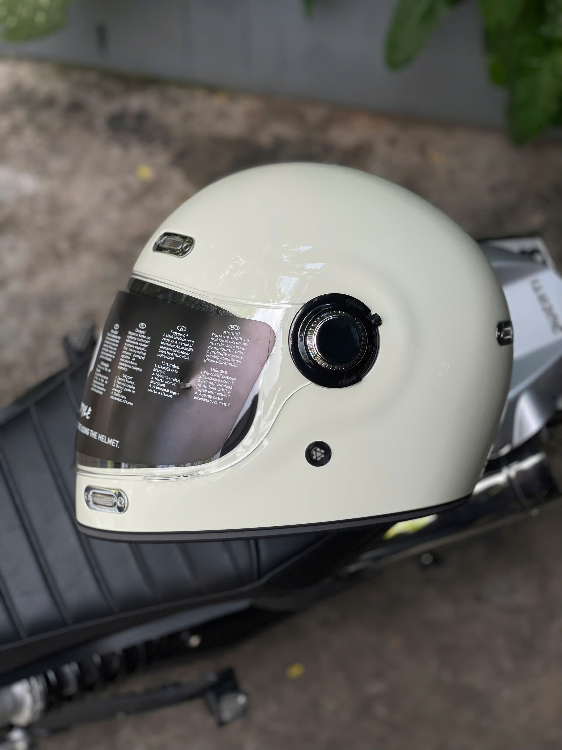 NÓN BẢO HIỂM ILM Z503 - TRẮNG NHŨ