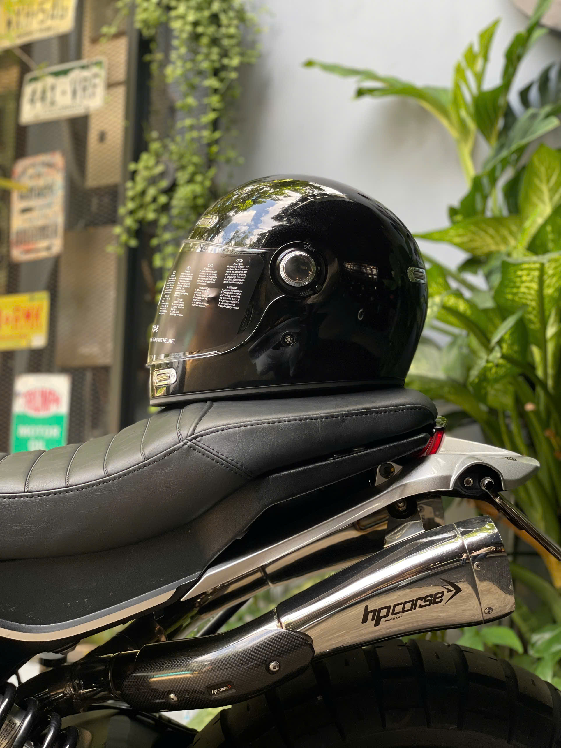 NÓN BẢO HIỂM ILM Z503 - ĐEN BÓNG ( KHÔNG NHŨ)