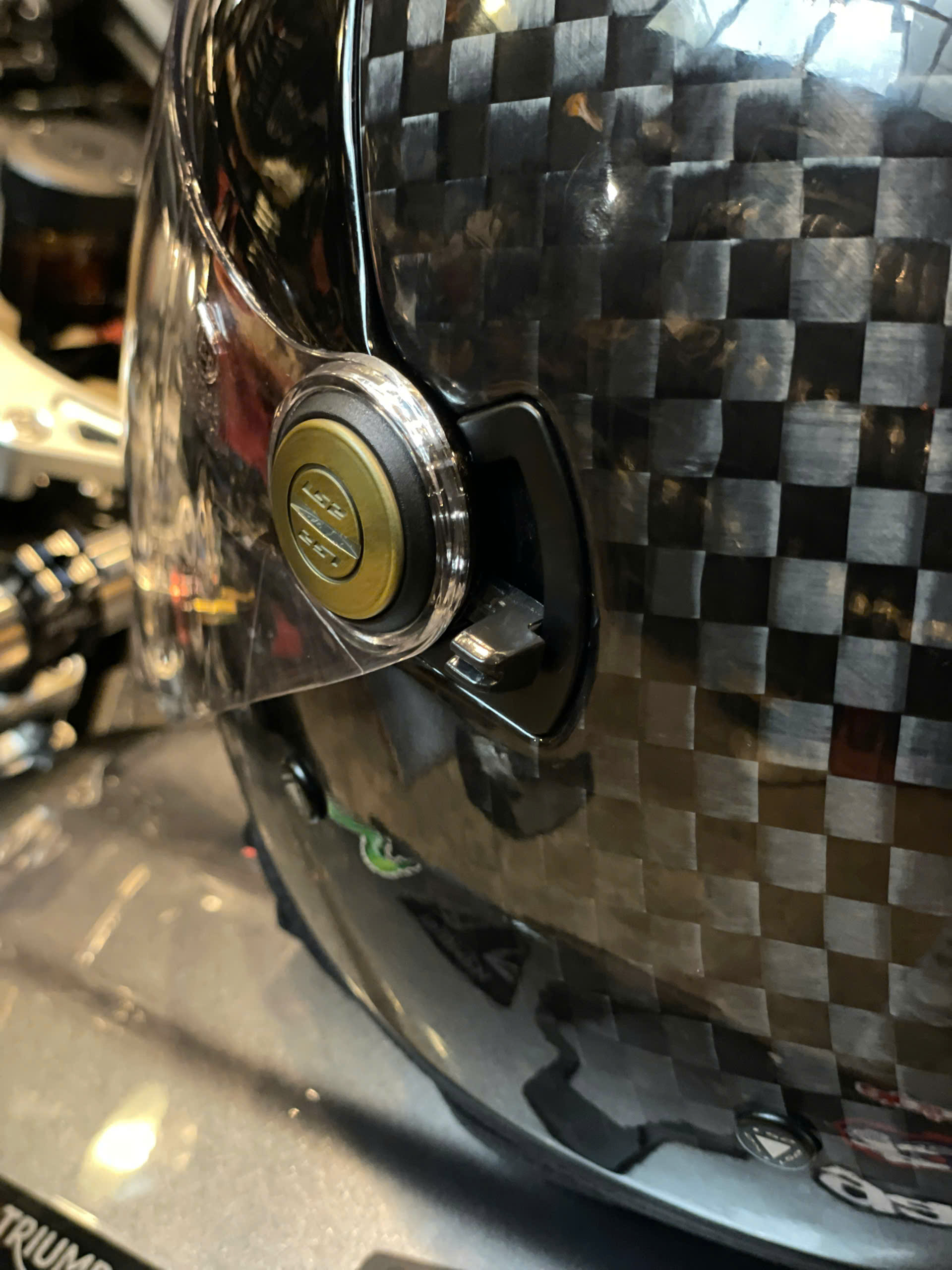 Nón LS2 3/4 Hai Kính OF597 Carbon