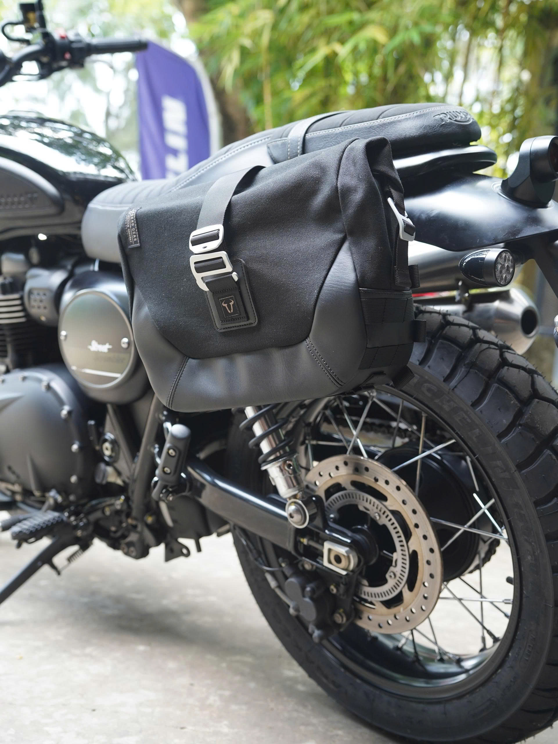 Túi hông SW-Motech Legend Gear 9.8l - Phải