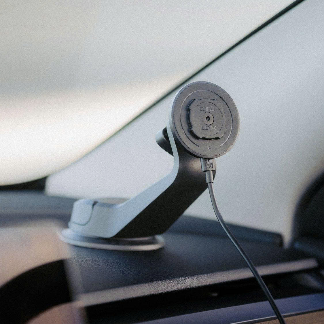 Giá Đỡ Điện Thoại QUAD LOCK Car Mount V2