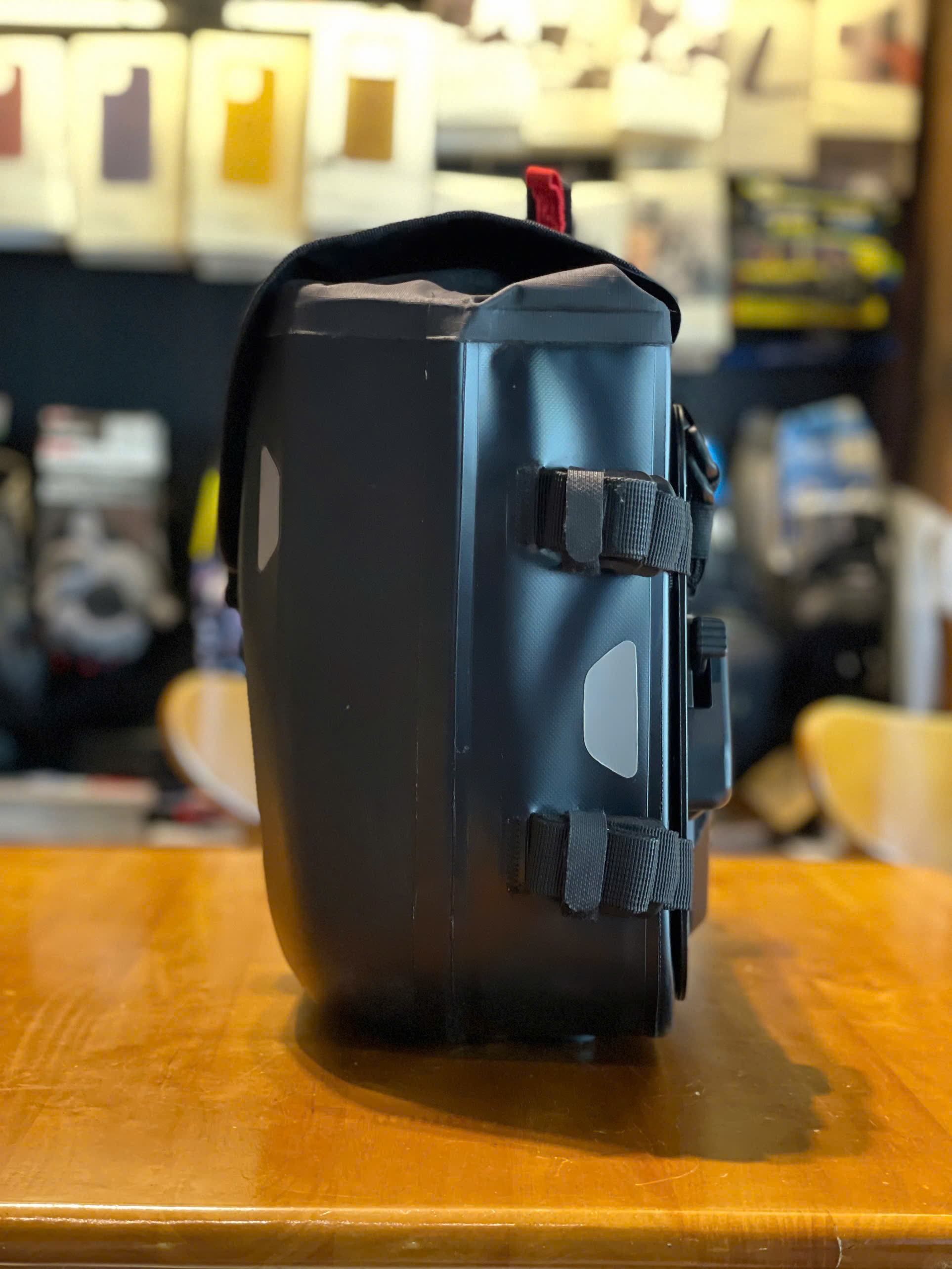 [Hàng lướt] Túi hông SW Motech Sysbag WP - size S 16l - Phải