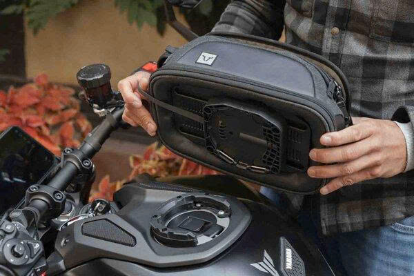 Túi Cài Bình Xăng Sw-Motech Legend Gear Tank Bag LT4 (4 - 6L)