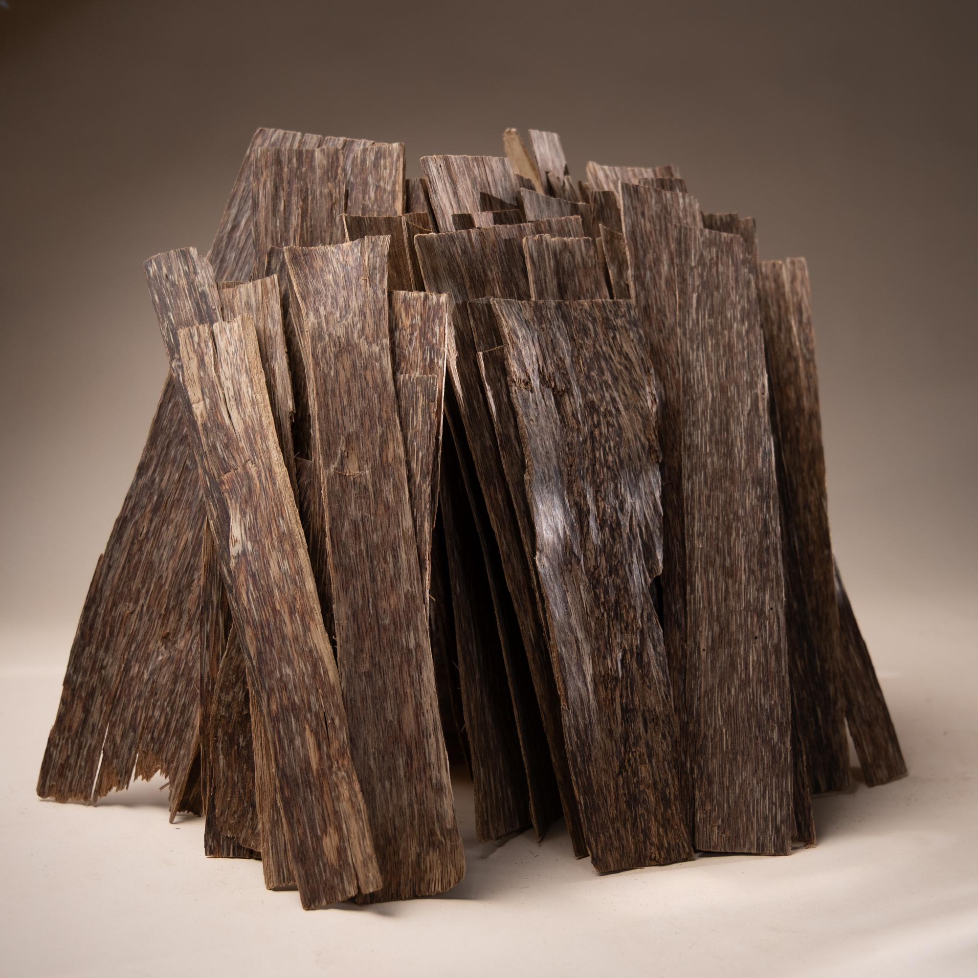 Trầm Hương Miếng Dạng Sánh Xuất Khẩu Dubai | Trầm Hương Ân Vũ - Hương Thơm Chữa Lành