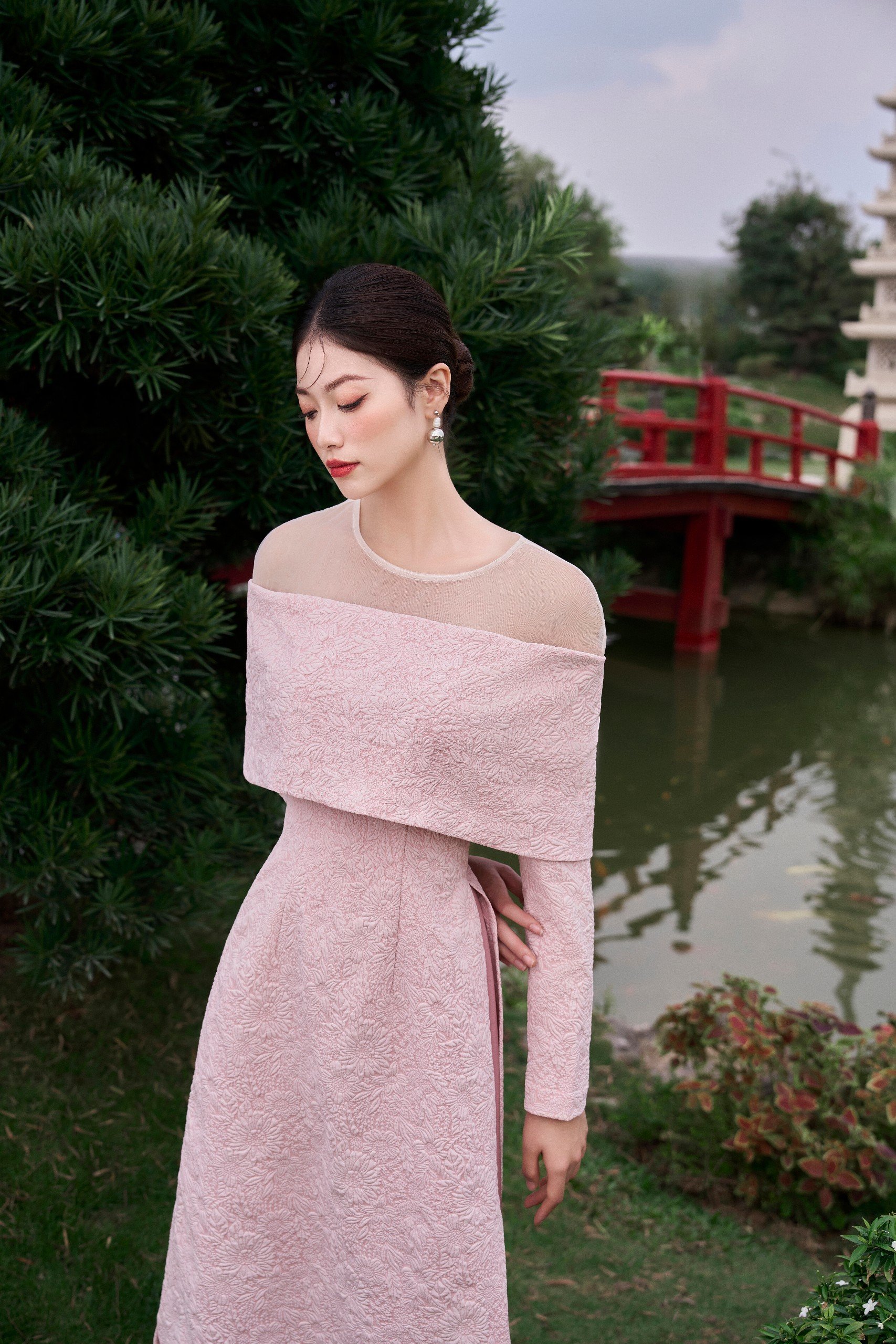 Charmaine Tạ trên Instagram