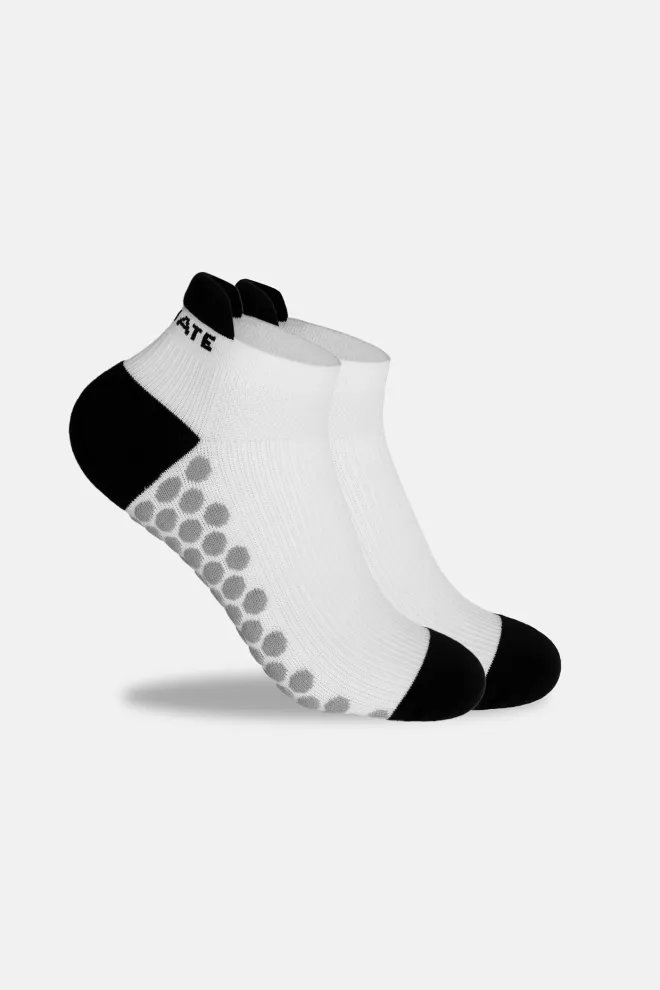 Tất chống trượt Coolmate