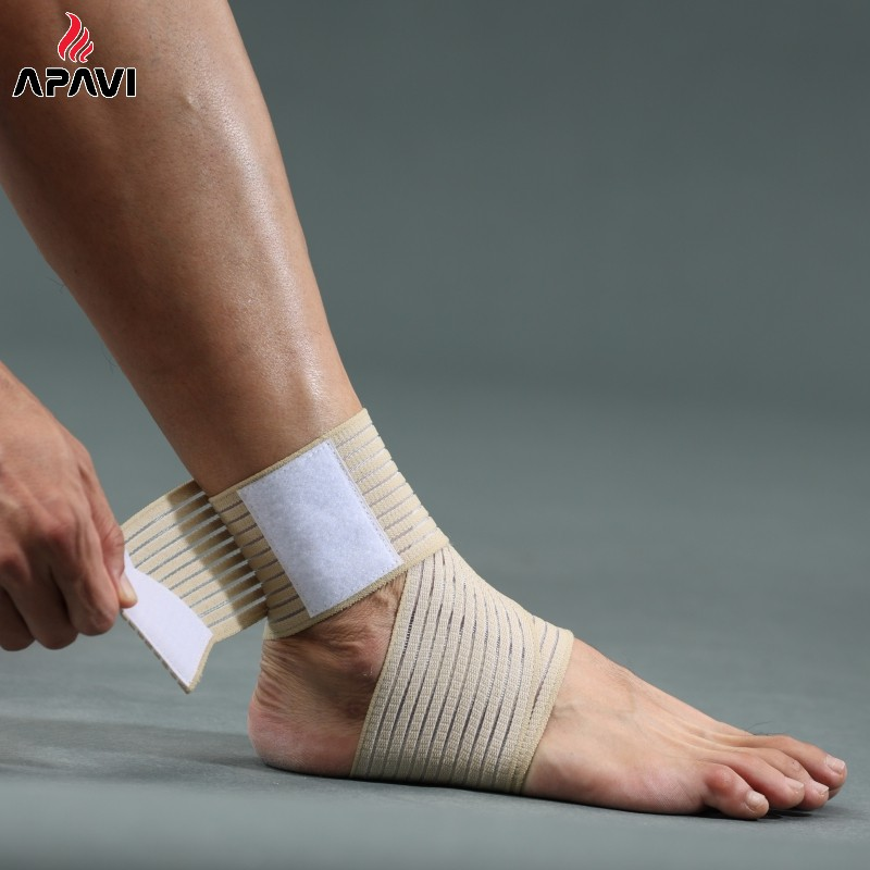 Băng cổ chân dán APAVI AH218