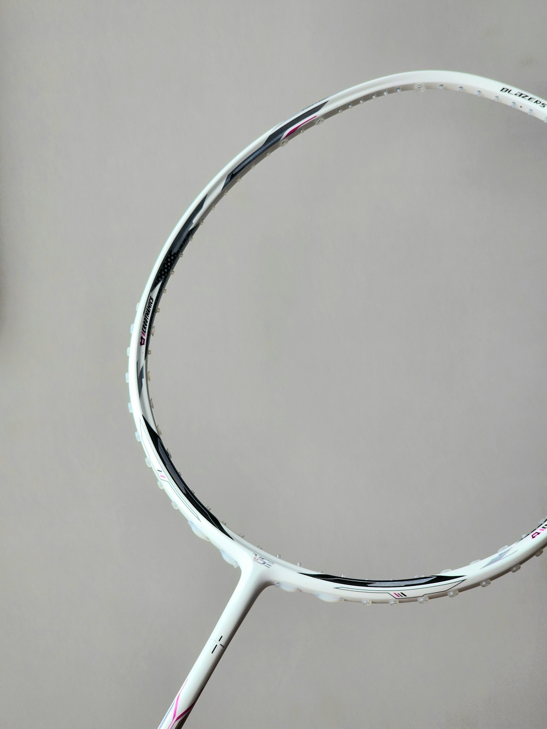 Vợt Cầu Lông VS Blade 7500 Trắng Đen - Chính hãng